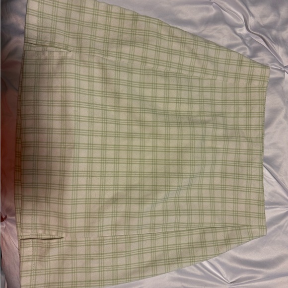 Brandy Melville Cream and Green Checkered Skirt - Picture 1 of 3